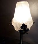 lampe acier forgé 1930   dans le gout edgard brandt   tulipe