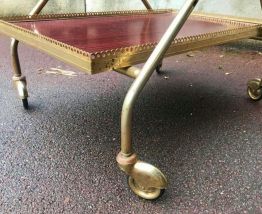 Desserte ancienne vintage en formica et laiton