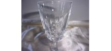 2 petits verres à liqueur en cristal