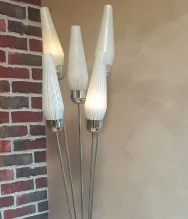 Lampadaire a tulipe strillè grand model 1960 