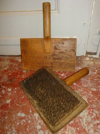 Brosse à Laine Ancienne lot de 2