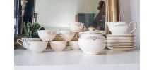 Villeroy et Boch service à thé huit tasses, soucoupes, pot à