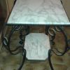 Table en fer forgée et marbre vintage