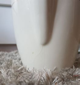 Ancienne Cafetiere / Theiere en porcelaine de Gien - Made in