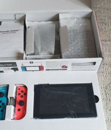 CONSOLE NINTENDO SWITCH NEON
