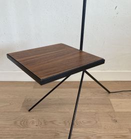  Lampadaire tripode tablette abat-jour tôle perforée vintage