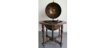 Globe apéritif mappemonde vintage Italie mythologie