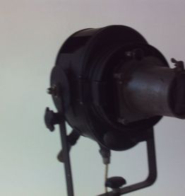 PROJECTEUR CREMER
