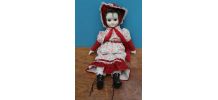 POUPÉE EN PORCELAINE ANNÉE 70-80