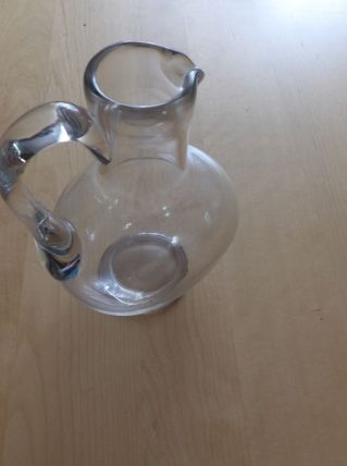Petit pichet en verre