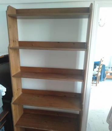 BIBLIOTHEQUE en bois clair