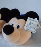 Chaussons Mickey neufs avec étiquette prix 22,71€ de Disneyl