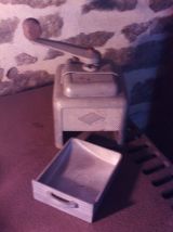 moulin a cafe ancien