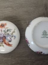 Bonbonnière en porcelaine, estampillé « Limoges France » 