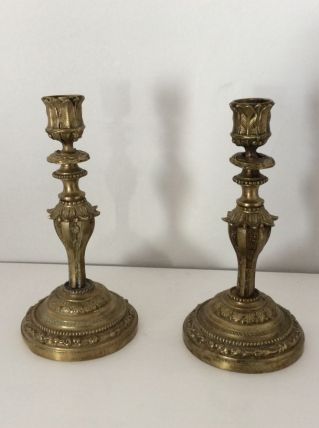 Paire de bougeoir en bronze doré ciselé Louis Philippe