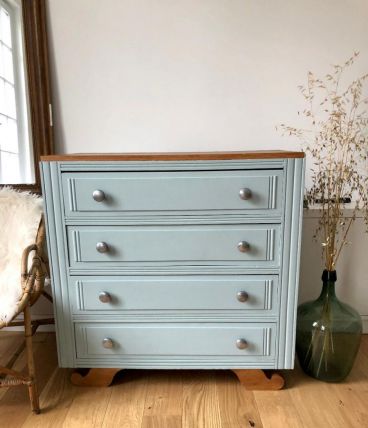 Commode vintage