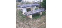 table de jardin beton et bancs belle patine dans tres bon ju