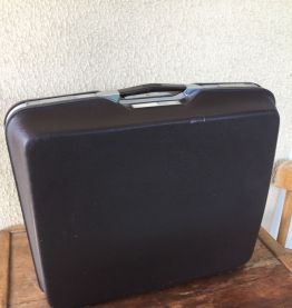 Valise rigide vintage MADE IN FRANCE