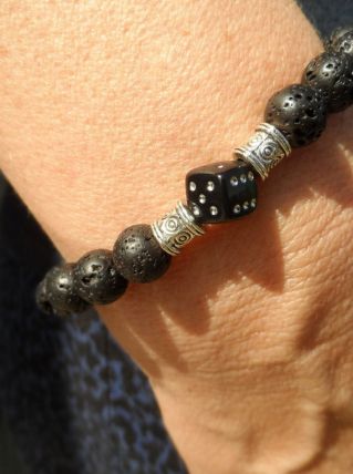 bracelet pierre de lave / breloque 