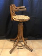 Ancien fauteuil de coiffeur  pour enfant