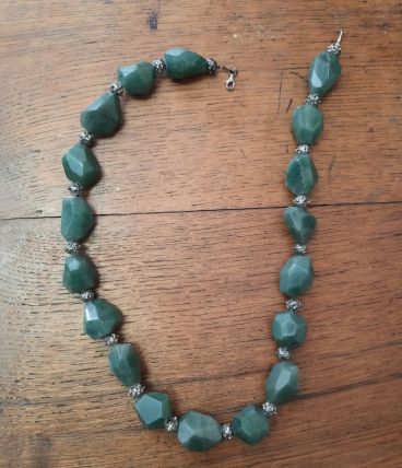 Collier en pierres semi precieuse 