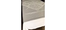 Nappe coton blanche et surnappe brodée 2,50 x1,50m