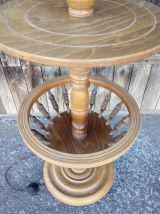 Ancien pied de lampe sur pied en bois 