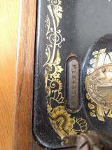 Magnifique machine à coudre Singer manuelle de 1911