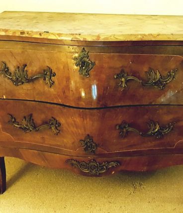 Commode en merisier style Louis XV