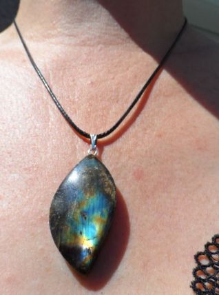 pendentif pierre Labradorite