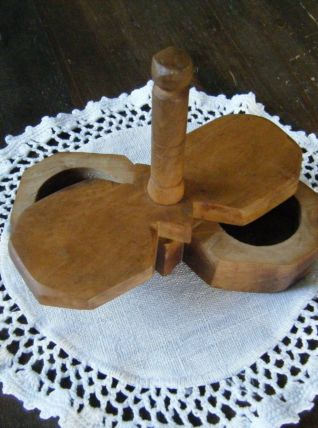 Salière poivrière Bois d'olivier années 50