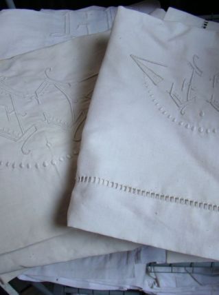 drap ancien monogramme brodé + 2 taies 