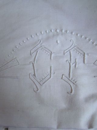 drap ancien monogramme brodé + 2 taies 