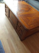Table basse merisier massif avec bar