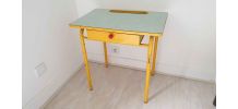 Bureau d'écolier vintage