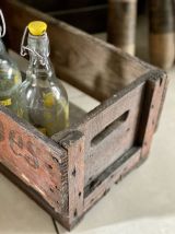 Ancienne caisse en bois Schweppes