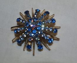 Grande broche à strass bleus authentique années 50