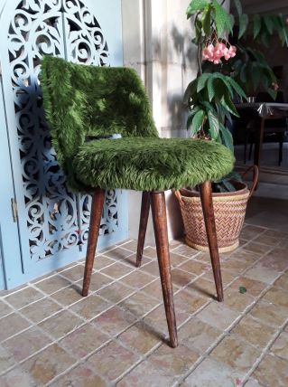 Chaise moumoute verte 70s