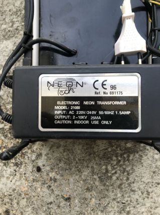 Enseigne neon clan Campbell
