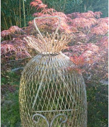 Grande cage à oiseaux 