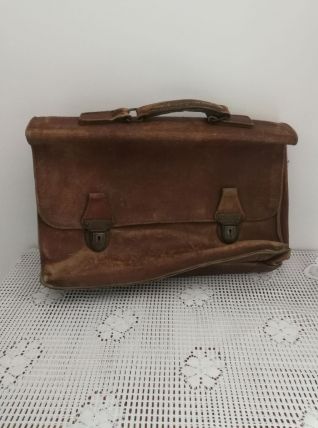 Cartable usé 