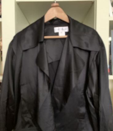 Blouson soie Guy Laroche ample et satiné