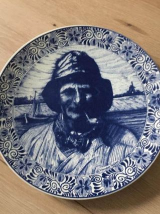Assiette en faïence estampillée Delfts Blauw