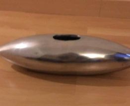 Vase argenté matière inconnue