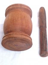 mortier et pilon en bois ,vintage