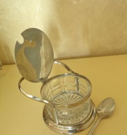 SUCRIER BALANCOIRE INOX 18/8 avec cuillère Marque MEPRA