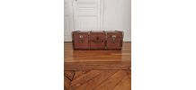 Malle ancienne en bois cuir