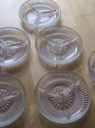 6 petites coupelles en verre a 3 compartiments  diametre 15 