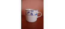 2 Grandes tasses à café ou à thé vintage en porcelaine