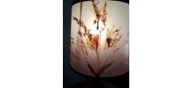 lampe pied bois massif  et abat jour fleurs et gramine sauva